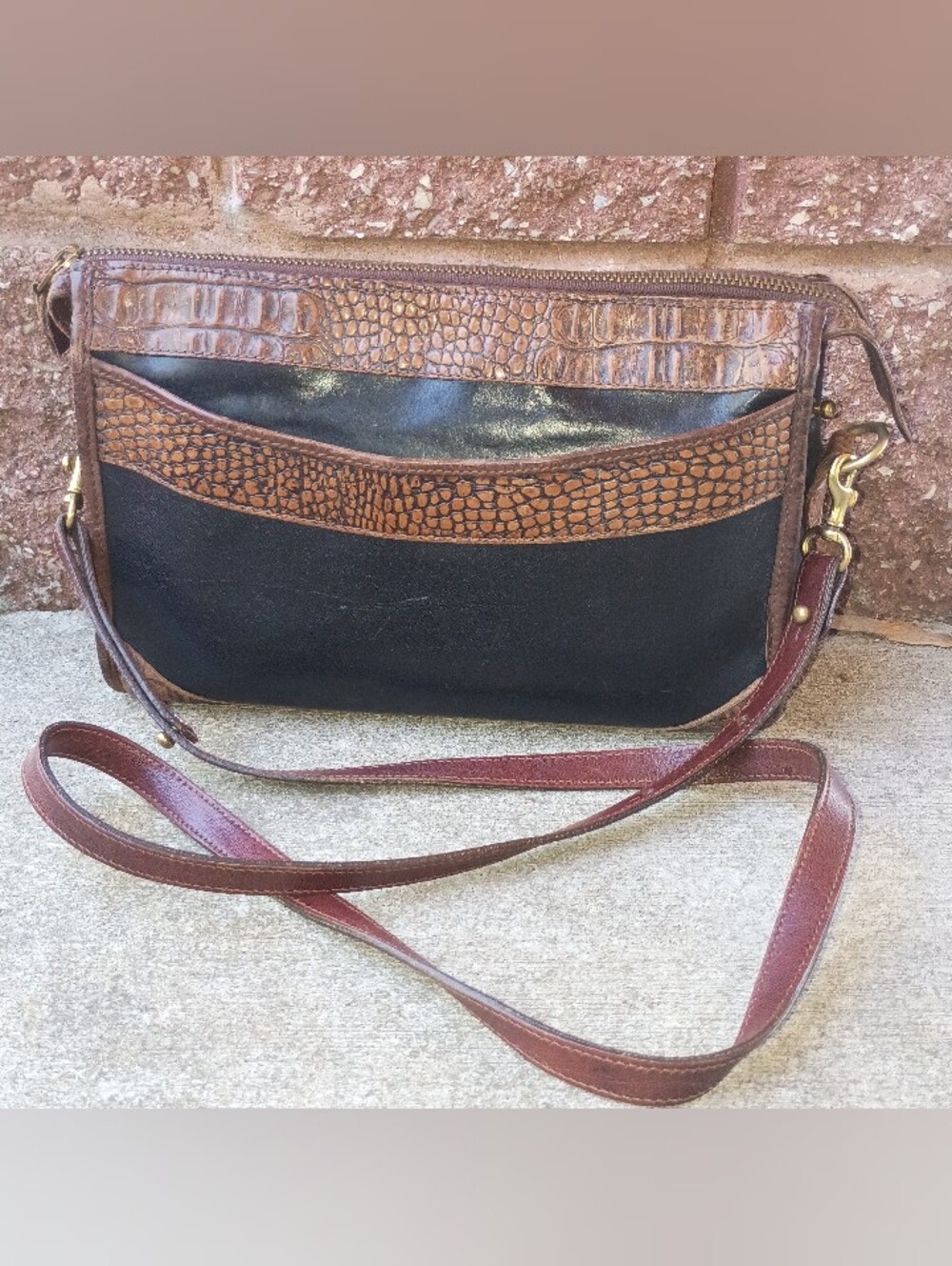 Vintage Leather Croc Brahmin crossbody Bag Purse Black brown